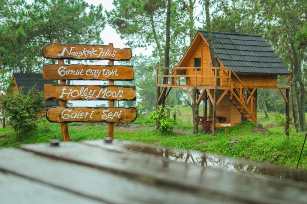 Papandayan Camping Ground Hotel Cileuleuy Exterior photo