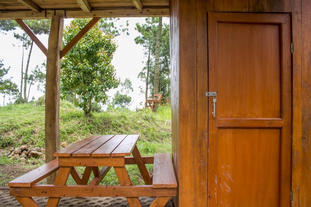 Papandayan Camping Ground Hotel Cileuleuy Exterior photo